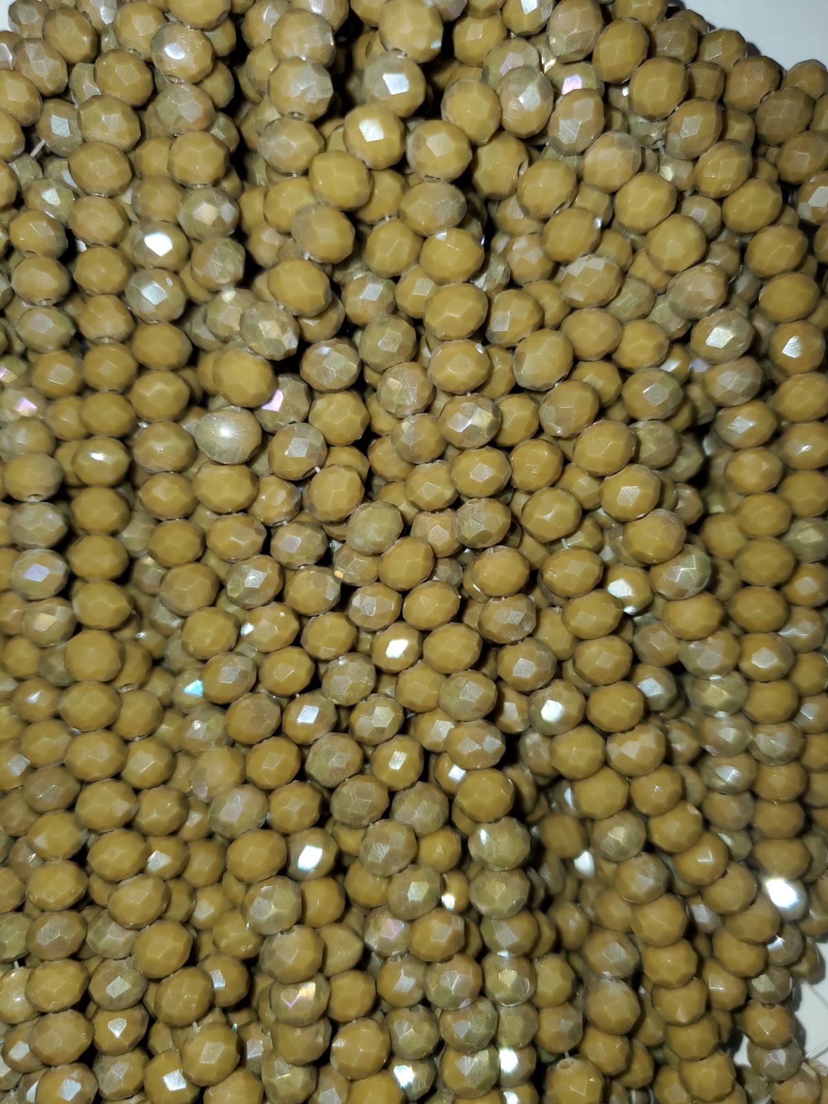 6mm Rondelle Glass Bead - Crystal Mum