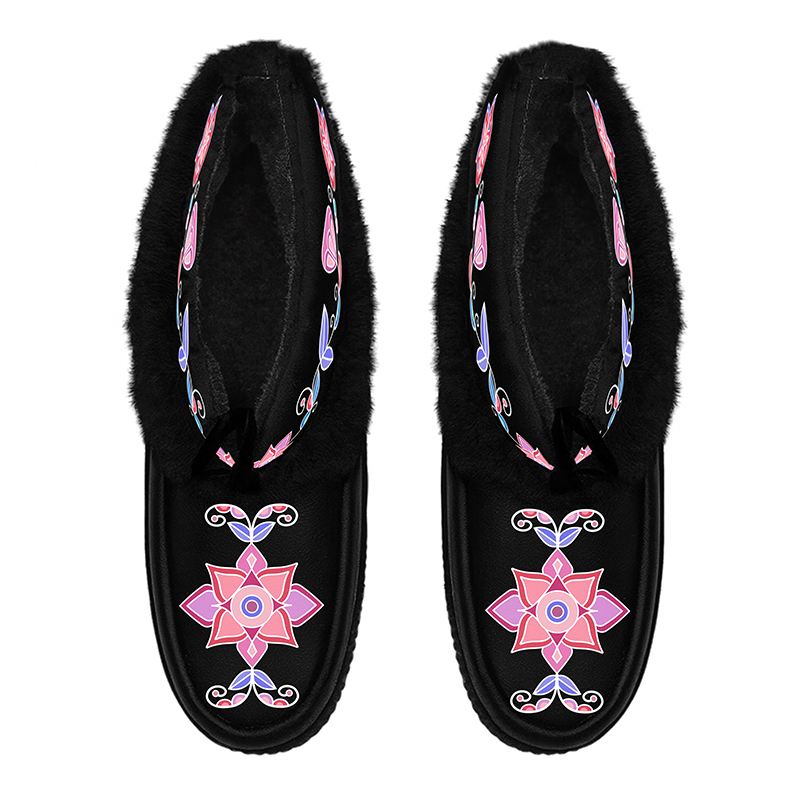 Frost Flower Circle Black Leather MocLux Ankle with Fur