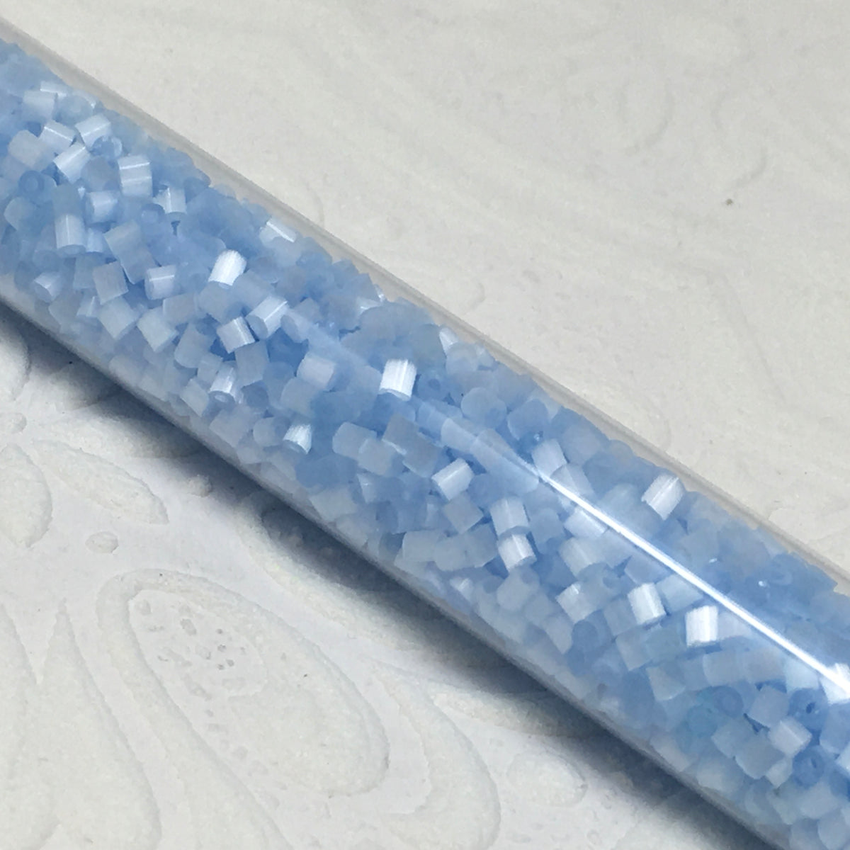2mm Size 15/0 24g tube Cylindica Seed Beads Columbia