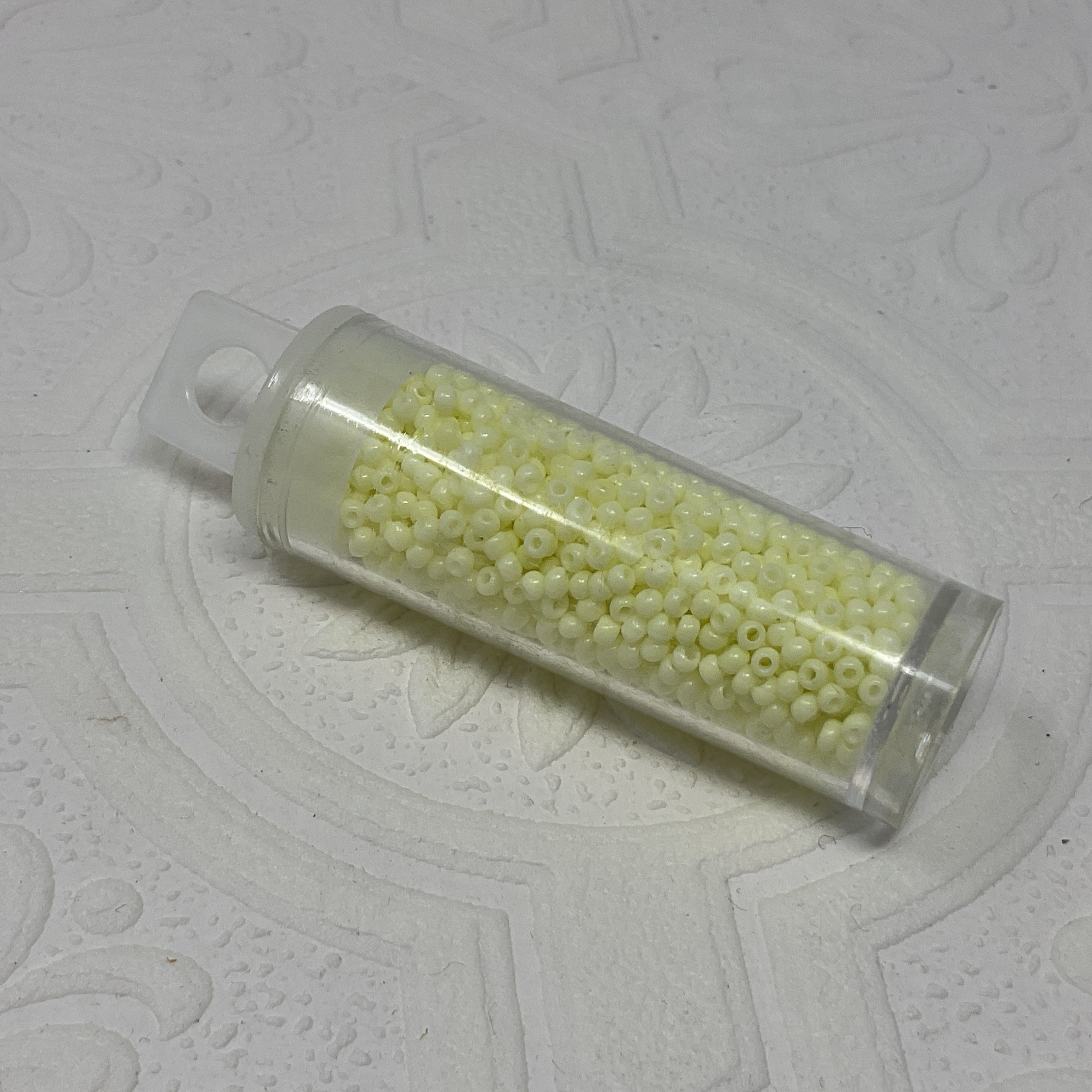Seed Beads Size 11/0 - Banana
