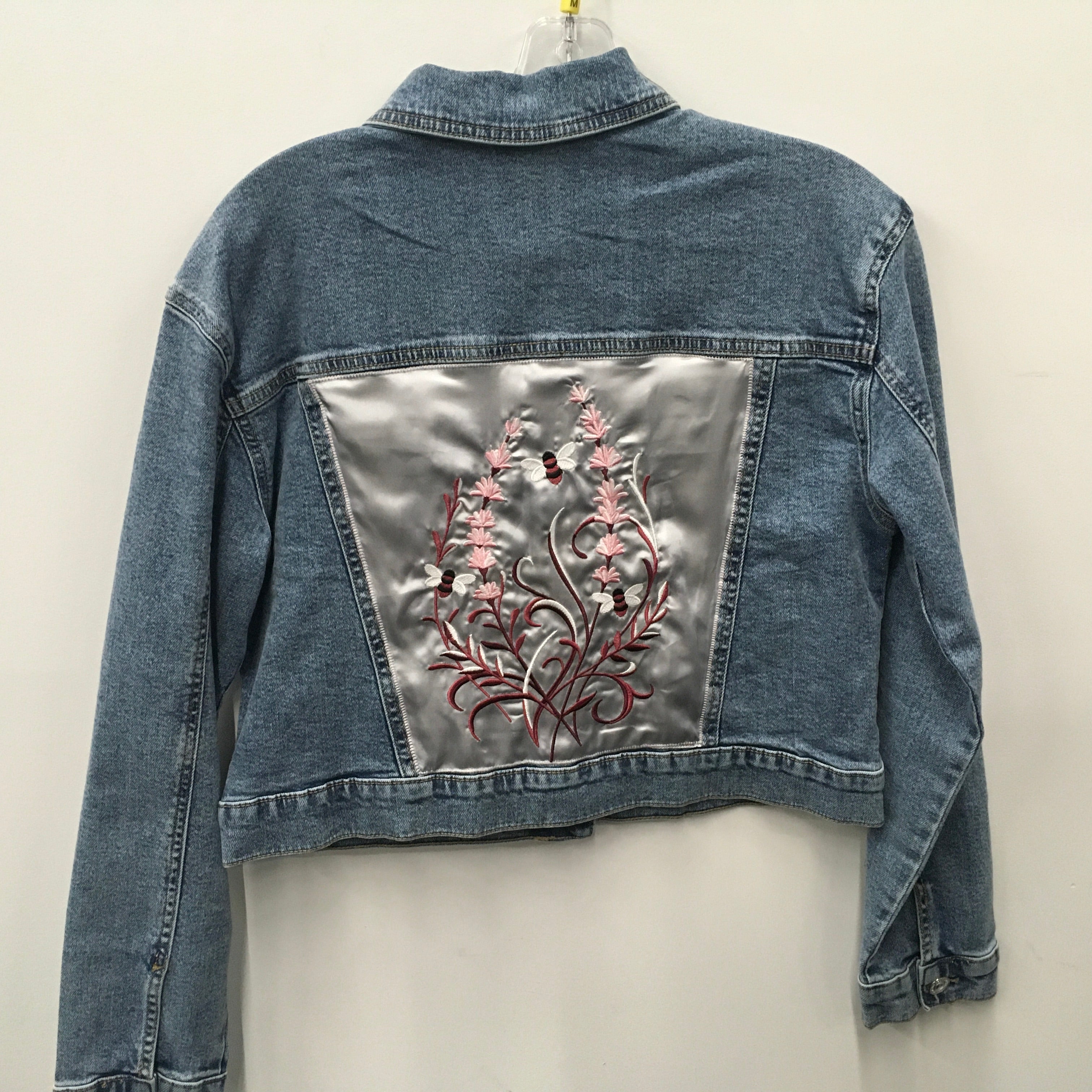 Ribbon Jacket with Embroidery