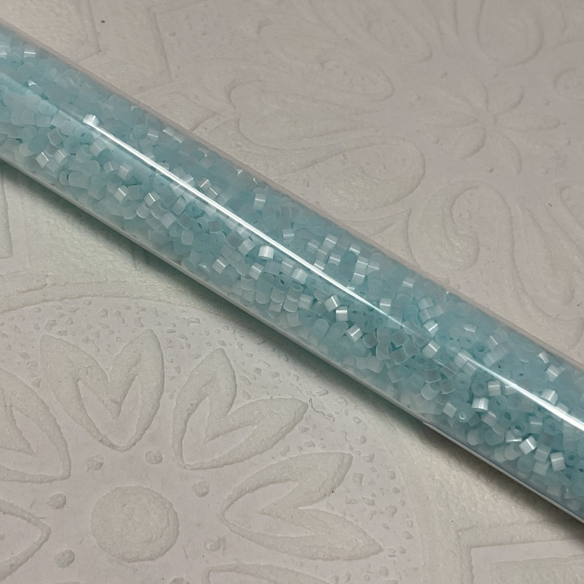 1.6mm Size 15/0 24g tube Cylindica Seed Beads Ice