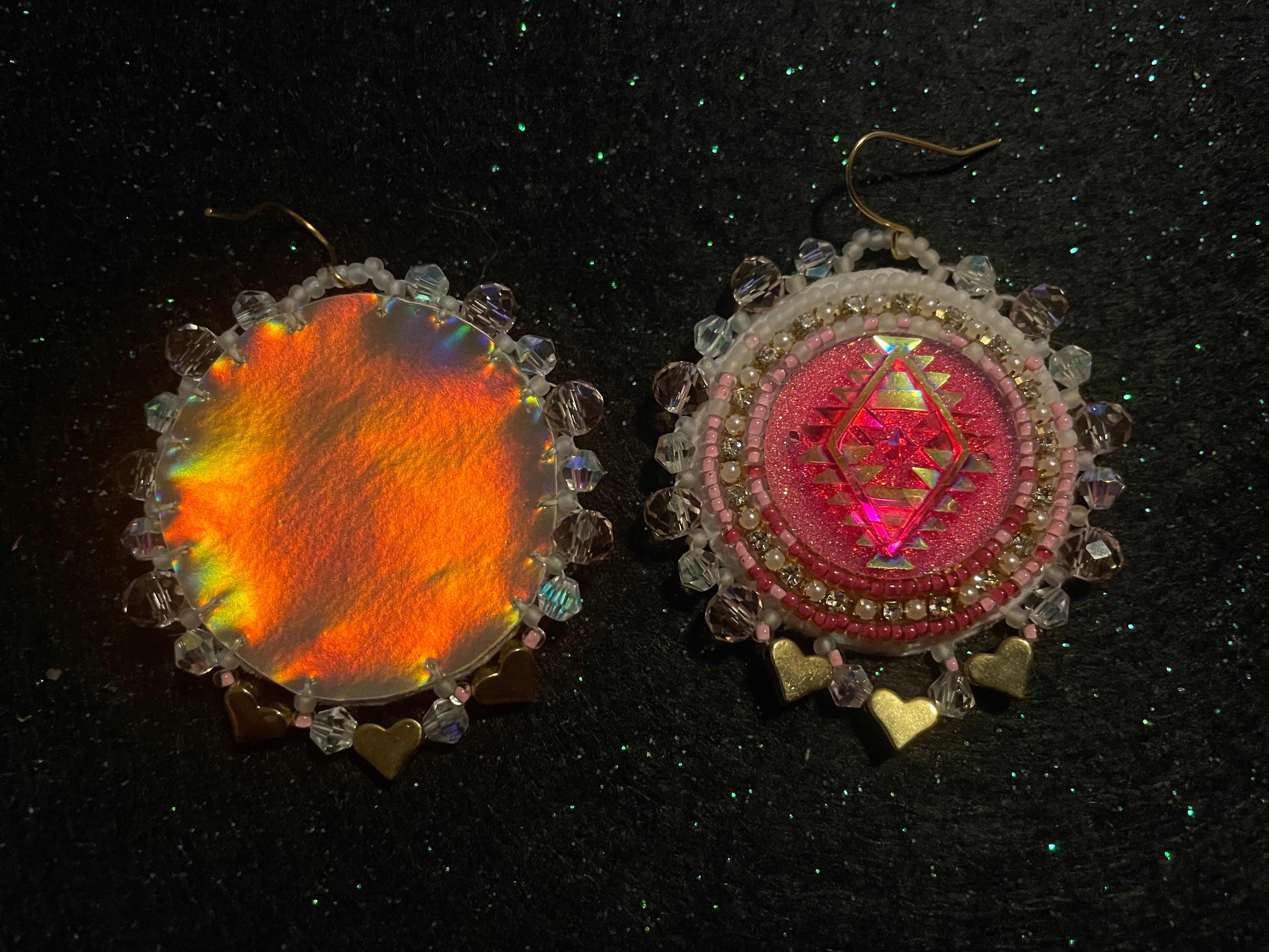 Asteria Brill Pink/White/Gold Beaded Earrings