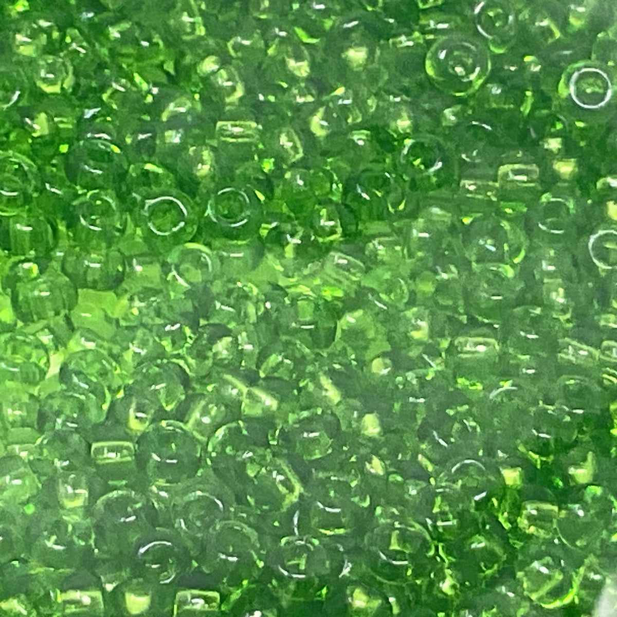 Transparent Seed Beads Size 10/0 - Chartreuse