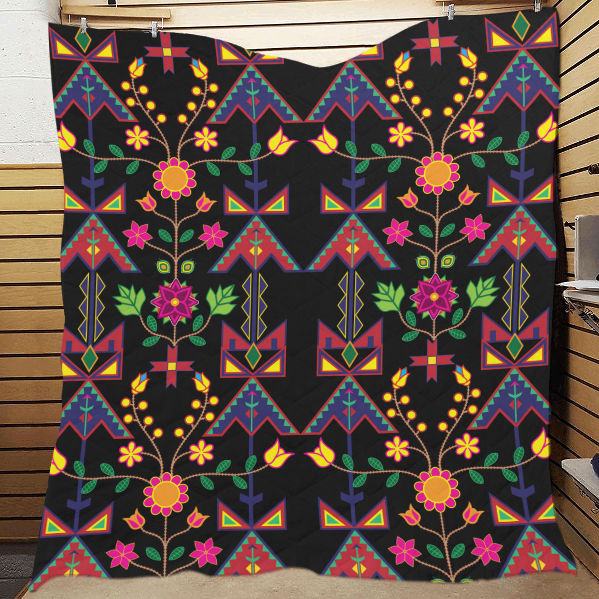 Geometric Floral Spring Black Quilt 70"x80"